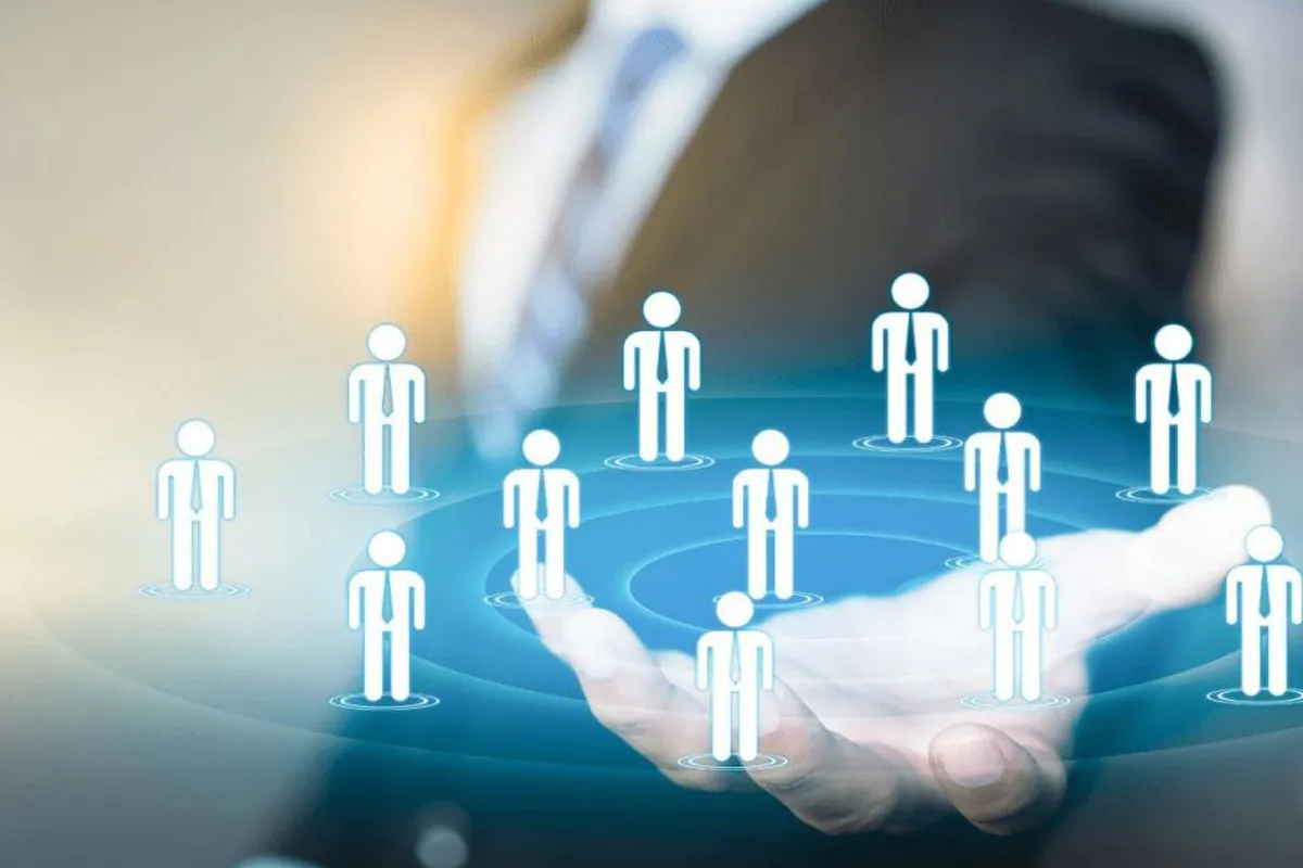 مدیریت ارتباط با مشتری