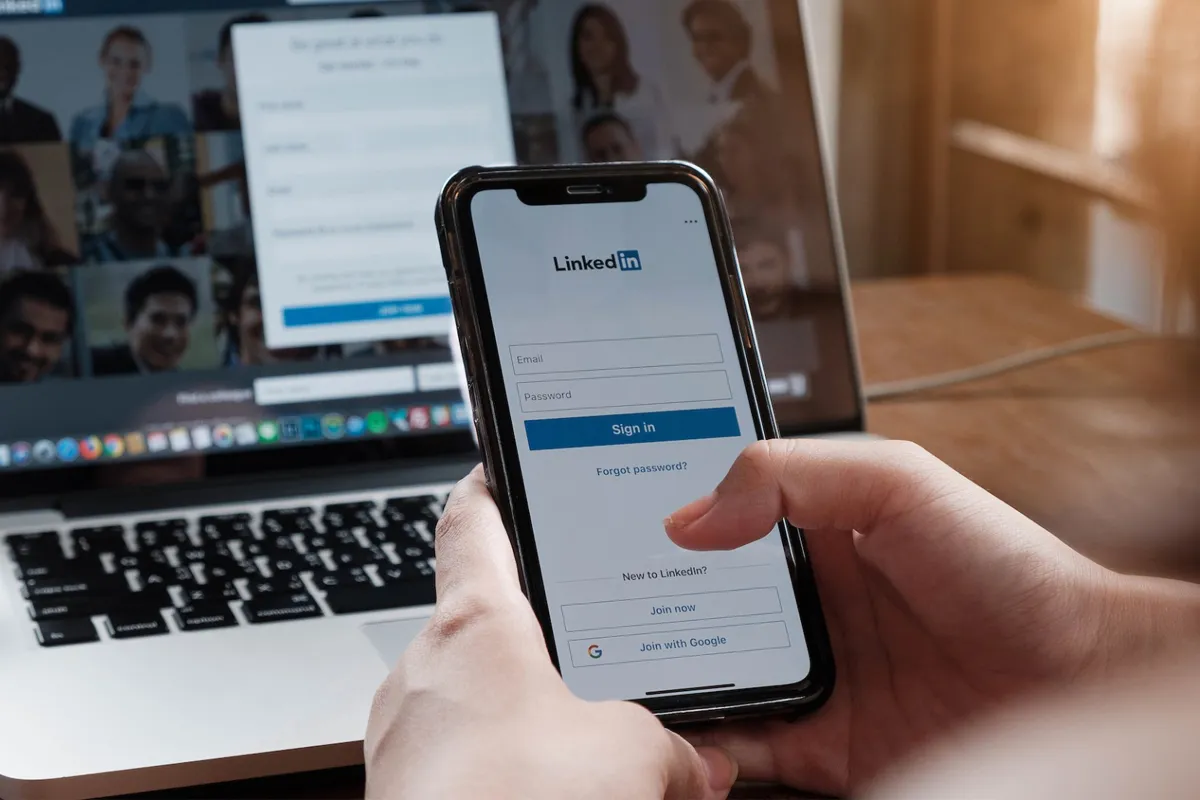 ساخت پروفایل و پیج حرفه‌ای