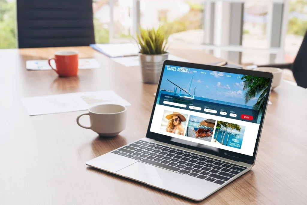 گذاشتن پست در شبکه‌های اجتماعی برای بیشتر کردن فروش شب عید