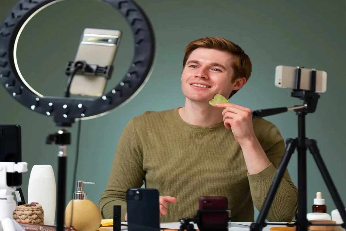 افزایش دنبال کنندگان با طراحی سایت برای پیج اینستا