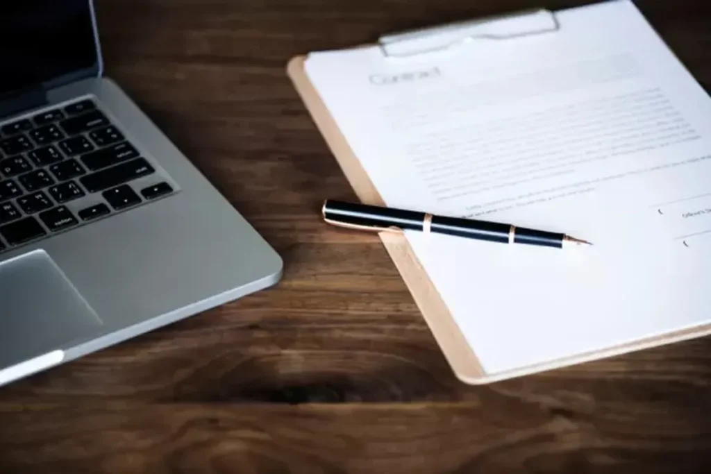 هنگام عقد قرارداد طراحی سایت باید چه نکاتی را رعایت کنیم؟